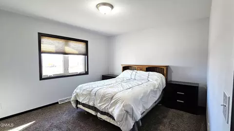 Bedroom - 929 4th St, Edgeley, ND 58433 photo 7 of 9