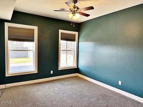2015 Dublin Ln, Williston, ND 58801 photo 61