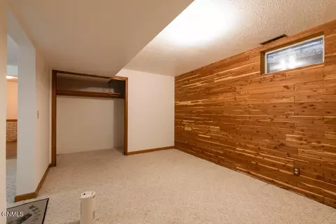 226 Brandon Dr E, Bismarck, ND 58503 photo 26