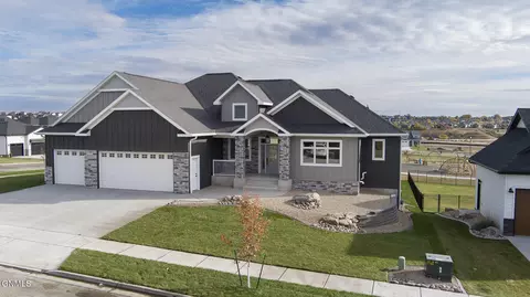 Exterior - 4205 Bugle Bnd, Bismarck, ND 58503 photo 1 of 10