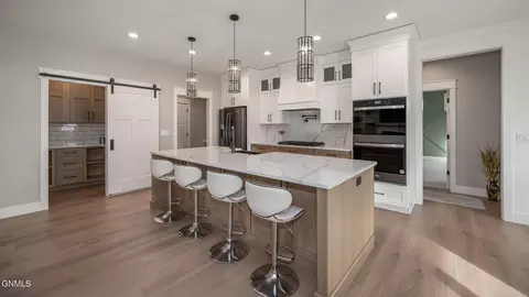 Kitchen - 4205 Bugle Bnd, Bismarck, ND 58503 photo 2 of 7