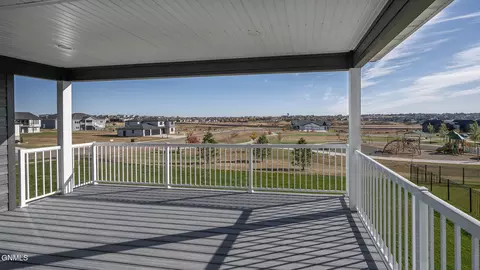 Exterior - 4205 Bugle Bnd, Bismarck, ND 58503 photo 7 of 10