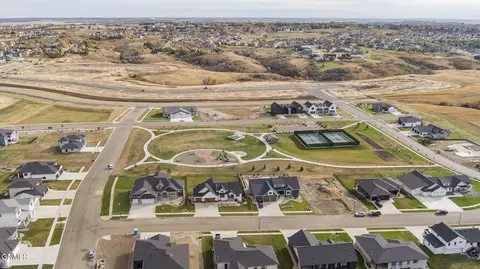 View/Area - 4205 Bugle Bnd, Bismarck, ND 58503 photo 4 of 7