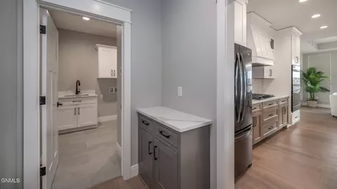 Entry Way - 4205 Bugle Bnd, Bismarck, ND 58503 photo 6 of 9