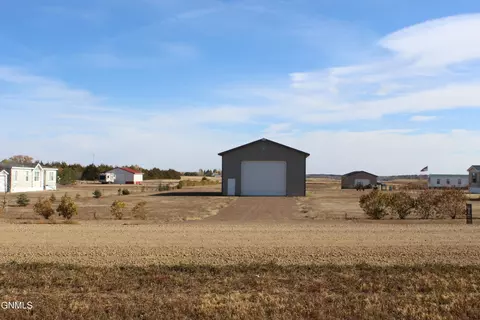 6841 E Schatz Dr, Elgin, ND 58533 photo 5
