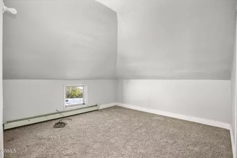 Bedroom - 222 8th St SE, Sidney, MT 59270 photo 4 of 6