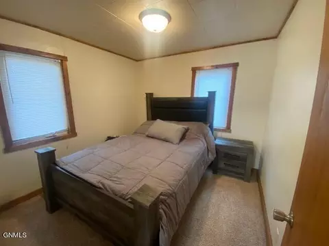 200 2nd Ave Se Ave SE, Beulah, ND 58523 photo 3