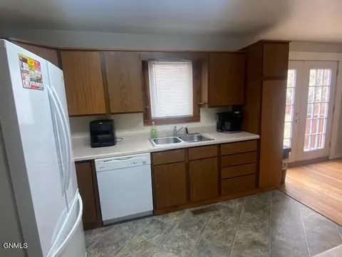 200 2nd Ave Se Ave SE, Beulah, ND 58523 photo 12
