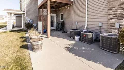 1790 Calgary Ave, Bismarck, ND 58503 photo 20