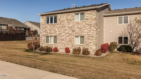 1790 Calgary Ave, Bismarck, ND 58503 photo 23