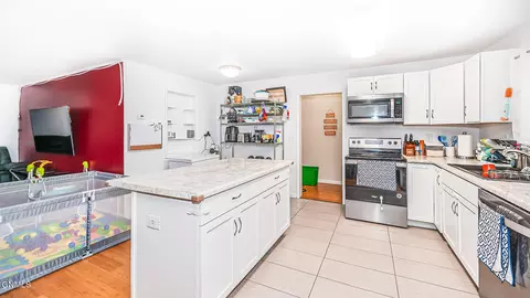 1215 E Ave F, Bismarck, ND 58501 photo 8