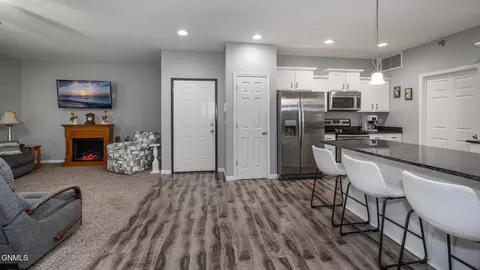 2334 Lexi Loop SE, Mandan, ND 58554 photo 9