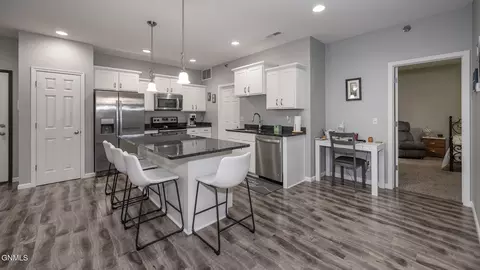 2334 Lexi Loop SE, Mandan, ND 58554 photo 4