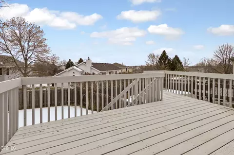 Exterior - 3000 Remuda Dr, Bismarck, ND 58503 photo 4 of 5