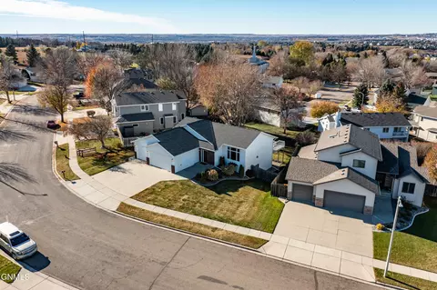 View/Area - 3000 Remuda Dr, Bismarck, ND 58503 photo 2 of 2