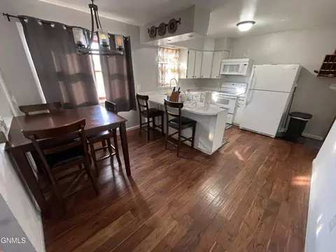 Dining - 45 1st St S, Halliday, ND 58636 photo 1 of 1