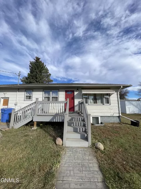 Exterior - 45 1st St S, Halliday, ND 58636 photo 2 of 3