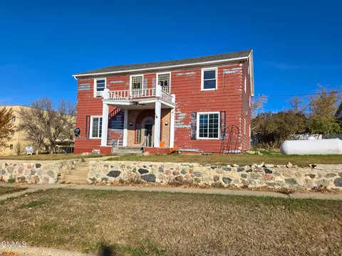 122 3rd St NW, Kenmare, ND 58746 photo 43