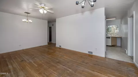 Living - 433 9th St E, Dickinson, ND 58601 photo 3 of 3