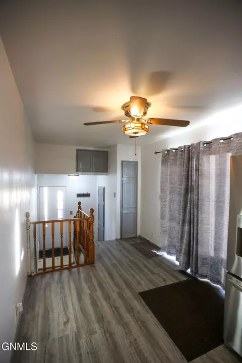 1015 11th St W, Williston, ND 58801 photo 20