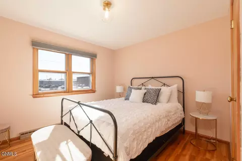 Bedroom - 302 W Divide Ave, Bismarck, ND 58501 photo 3 of 4