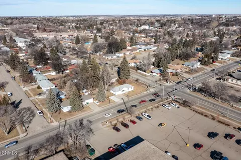 View/Area - 302 W Divide Ave, Bismarck, ND 58501 photo 2 of 2