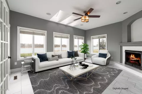 Living - 2240 Harbor Dr, Bismarck, ND 58504 photo 4 of 4