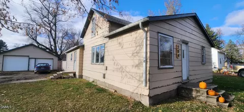 204 5th Ave N, Buffalo, ND 58011