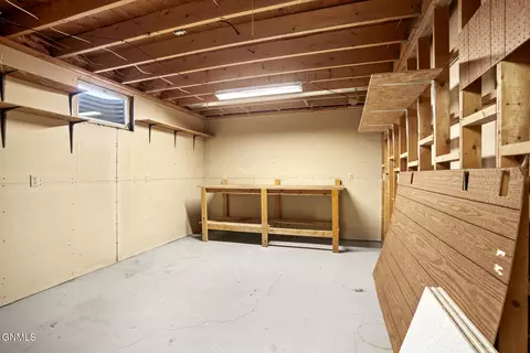 2502 15th Ave W, Williston, ND 58801 photo 34