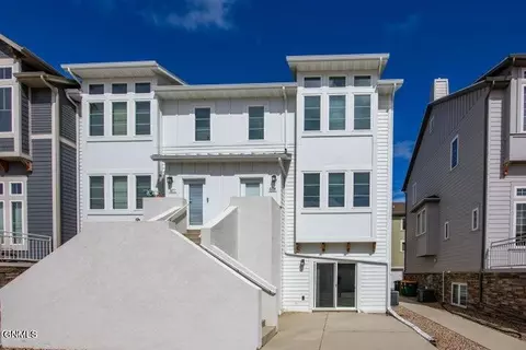 3209 Kenner Lp, Bismarck, ND 58504