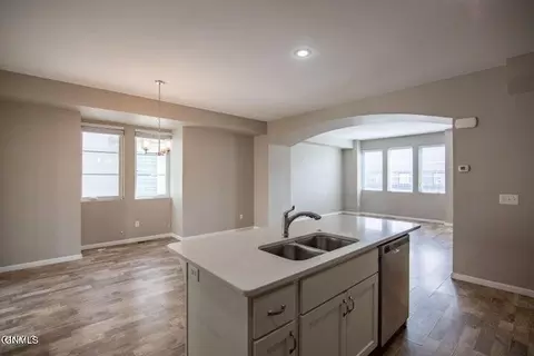 3209 Kenner Lp, Bismarck, ND 58504 photo 8
