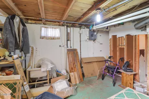 905 6th Ave E, Williston, ND 58801 photo 21