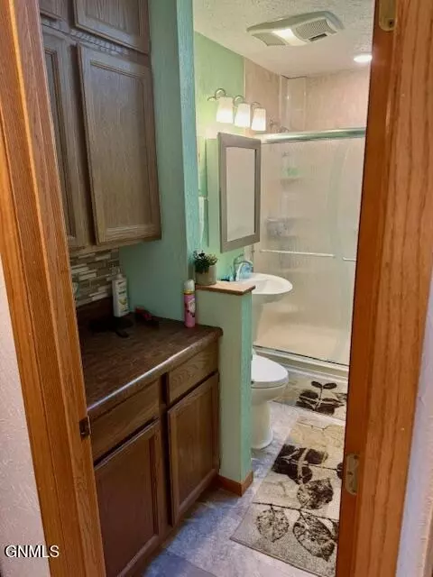 1042 Riverview Ave, Bismarck, ND 58504 photo 16