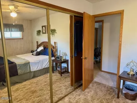 1042 Riverview Ave, Bismarck, ND 58504 photo 17