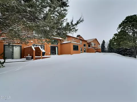 3103 Winnipeg Dr, Bismarck, ND 58503