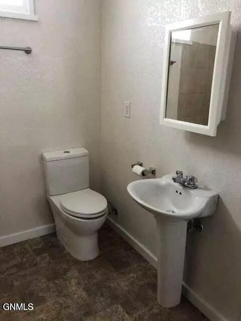 Bath - 2110 E Rosser Ave, Bismarck, ND 58501 photo 3 of 4