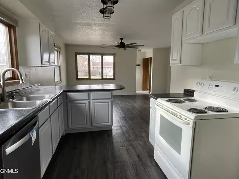 Kitchen - 2022 7th Ave E, Williston, ND 58801 photo 1 of 3