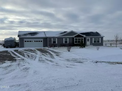 5471 Laurice Ave, Williston, ND 58801