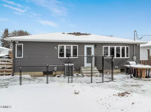 Other - 503 15th Ave W, Williston, ND 58801 photo 2 of 8