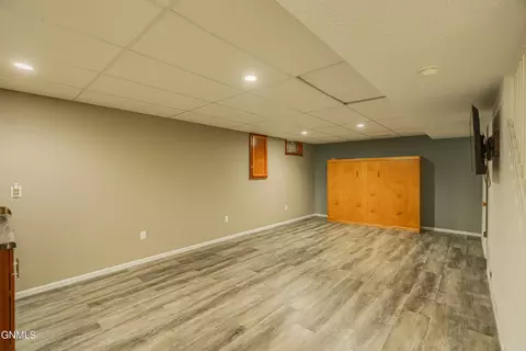 2520 7th St N, Bismarck, ND 58503 photo 19