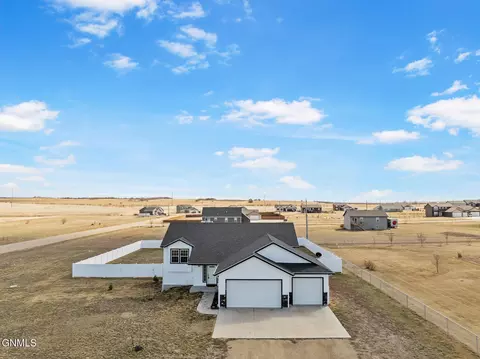 13658 Cherry St NW, Williston, ND 58801 photo 45