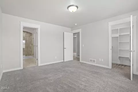 13658 Cherry St NW, Williston, ND 58801 photo 28