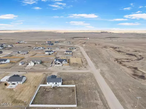 13658 Cherry St NW, Williston, ND 58801 photo 47