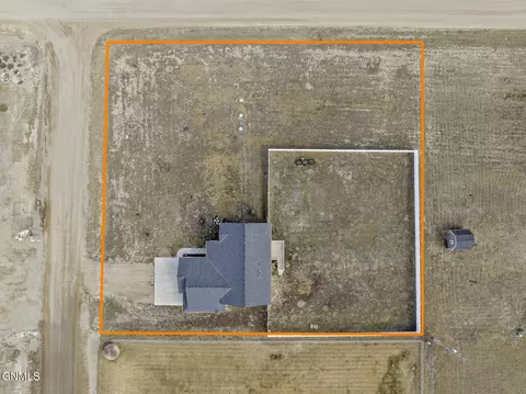 13658 Cherry St NW, Williston, ND 58801 photo 49
