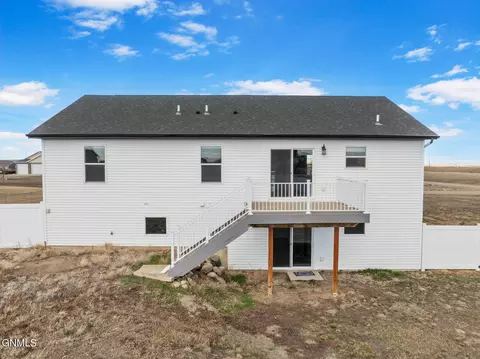 13658 Cherry St NW, Williston, ND 58801 photo 51