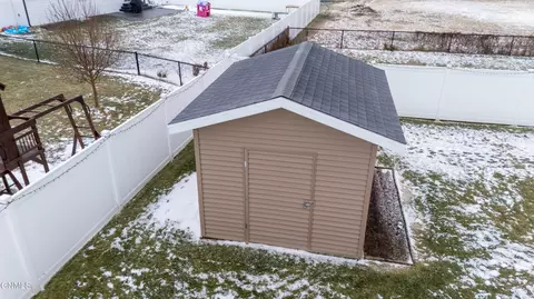 313 Irvine Loop, Bismarck, ND 58504 photo 33