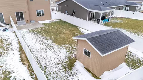 313 Irvine Loop, Bismarck, ND 58504 photo 34