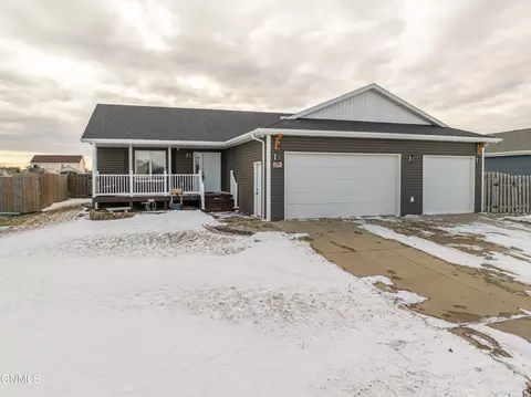 29 Mcginnis Way, Lincoln, ND 58504