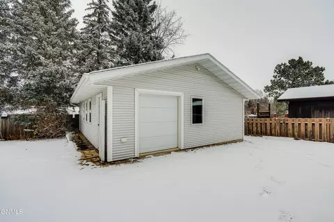 Other - 218 Nova Dr, Bismarck, ND 58503 photo 4 of 28