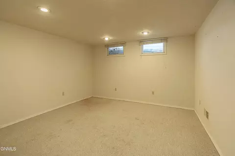 Bedroom - 218 Nova Dr, Bismarck, ND 58503 photo 8 of 8